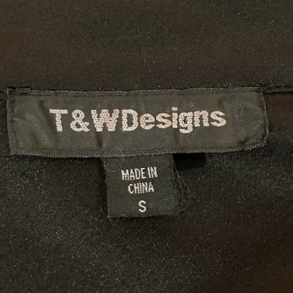 T&W Designs Womens Gold/Black Full Zip Faux Leather Accent Jacket - Picture 2 of 3